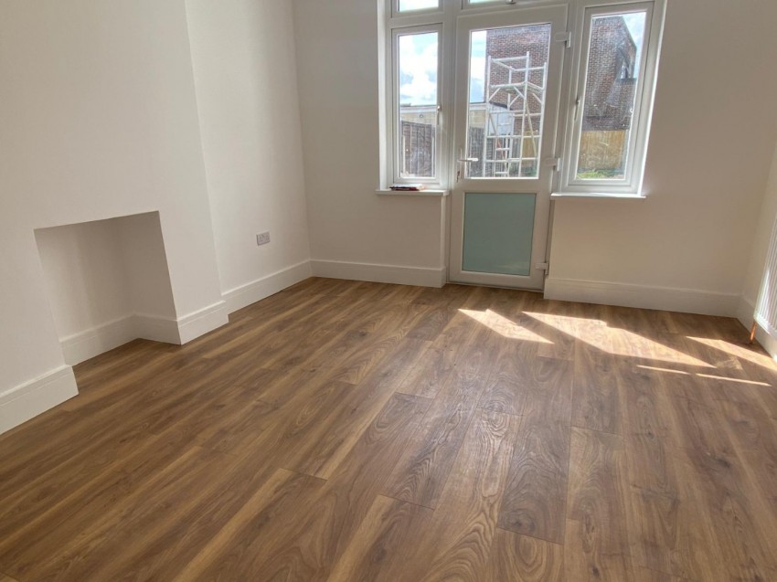 Images for London Road, Northfleet, Gravesend, Kent, DA11 9LF
