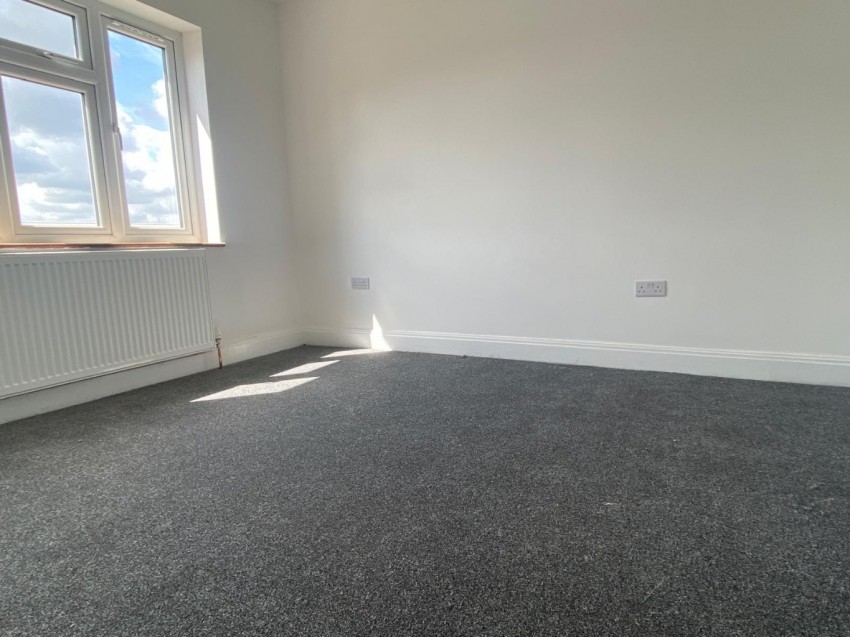 Images for London Road, Northfleet, Gravesend, Kent, DA11 9LF