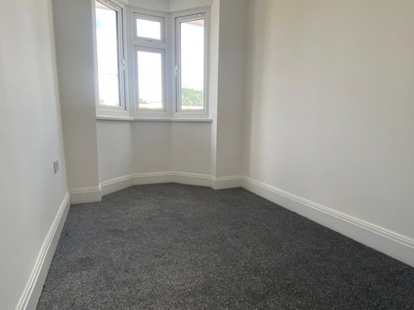 Images for London Road, Northfleet, Gravesend, Kent, DA11 9LF