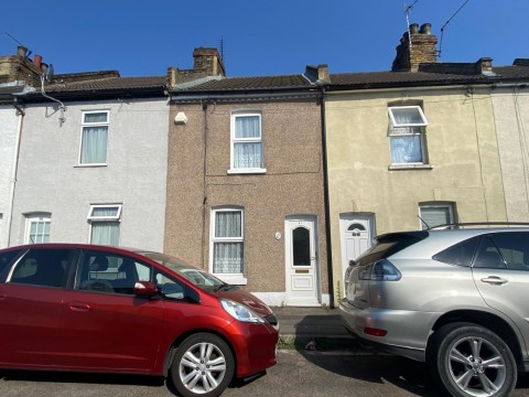 View Full Details for Rural Vale, Northfleet, Gravesend, Kent, DA11 9JL