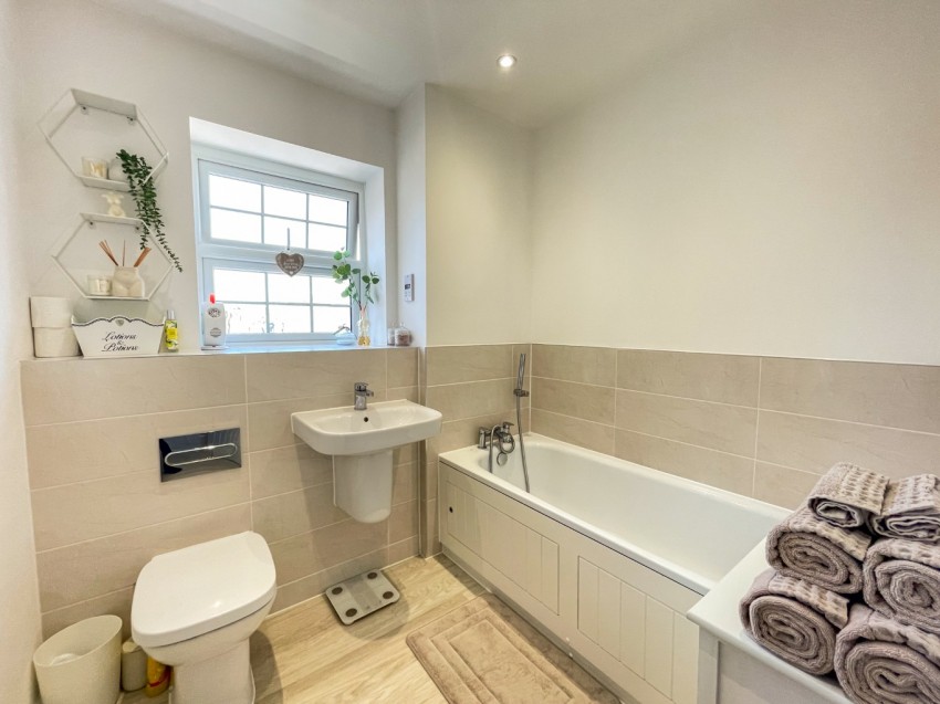 Images for Tolhurst Hall, 2 Newcomen Lane, Wouldham, Rochester, Kent, ME1
