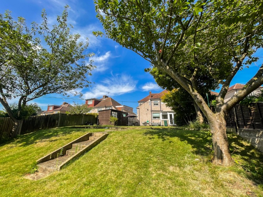 Images for Pine Avenue, Gravesend, Kent, DA12 1QZ