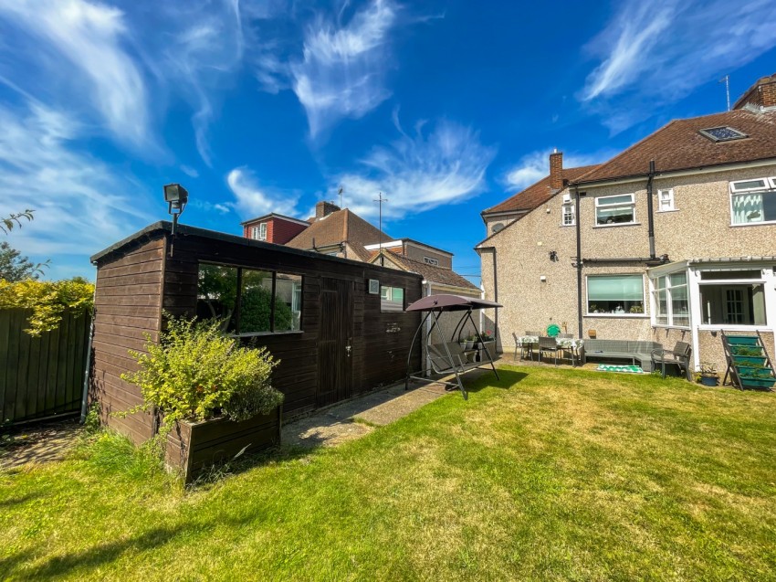 Images for Pine Avenue, Gravesend, Kent, DA12 1QZ