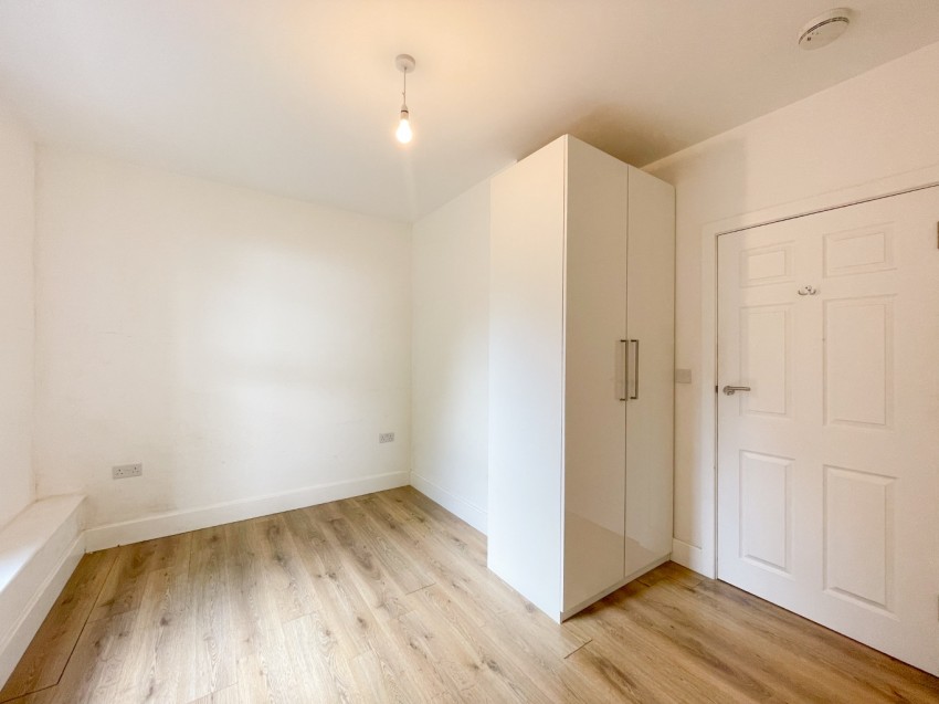 Images for Apex House, Burch Road, Northfleet, Gravesend, Kent, DA11 9FF