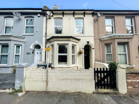 View Full Details for Prospect Grove, Gravesend, Kent, DA12