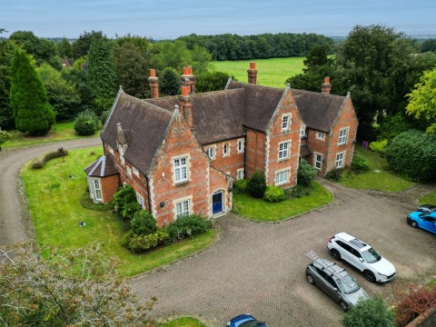 View Full Details for The Old Vicarage, Wrotham Road, Meopham, Kent, DA13