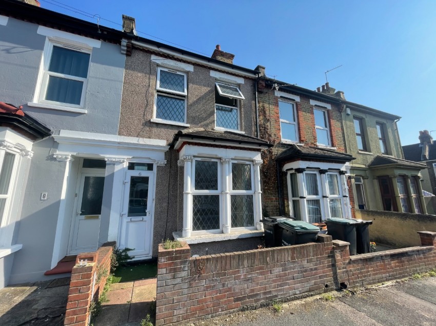 Images for Campbell Road, Gravesend, Kent, DA11 0JY
