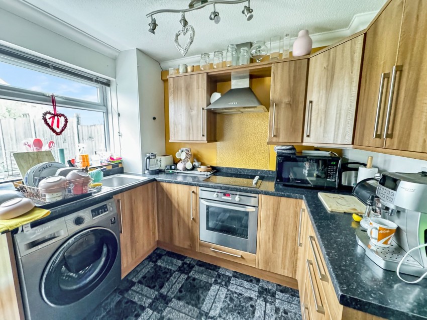 Images for Apsledene, Gravesend, Kent, DA12