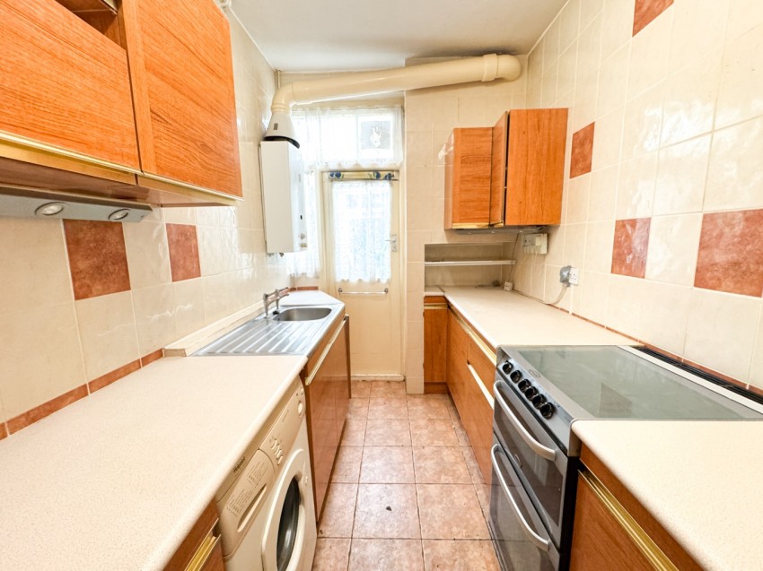 Images for Meadow Road, Gravesend, Kent, DA11