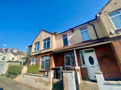 View Full Details for Glebe Road, Gravesend, Kent, DA11 8RP