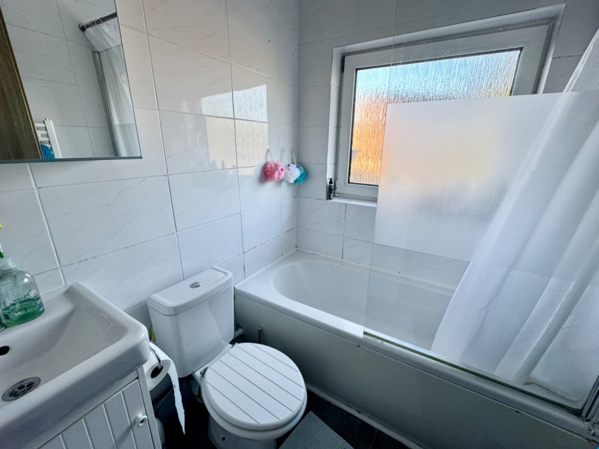 Images for St. Marks Avenue, Northfleet, Gravesend, Kent, DA11