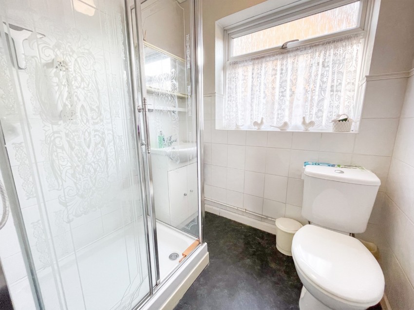 Images for Painters Ash Lane, Northfleet, Gravesend, Kent, DA11