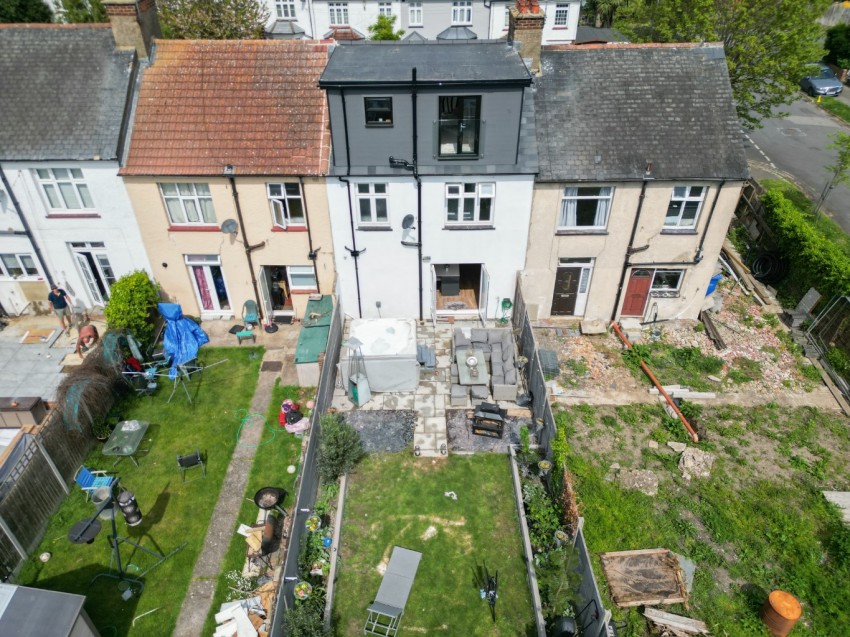 Images for Parrock Avenue, Gravesend, DA12