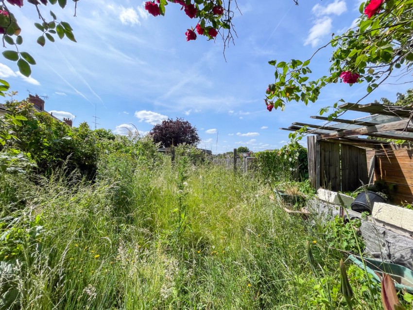Images for Snelling Avenue, Northfleet, Gravesend, Kent, DA11