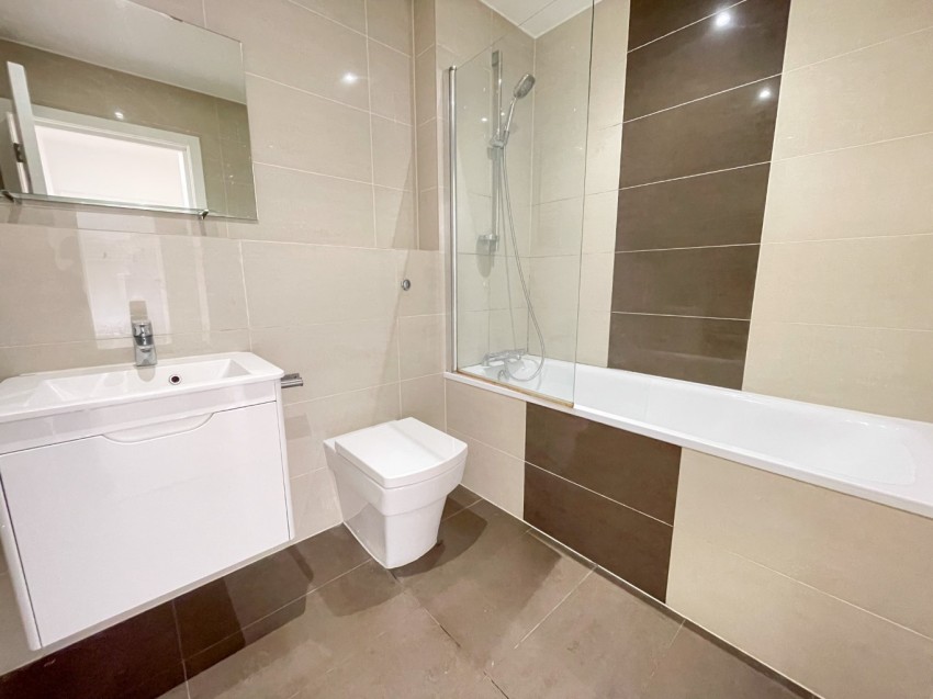 Images for Apex House, Burch Road, Northfleet, Gravesend, Kent, DA11 9FF