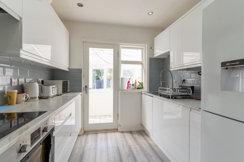 Images for Lewis Road, Swanscombe, Kent, DA10 0JH