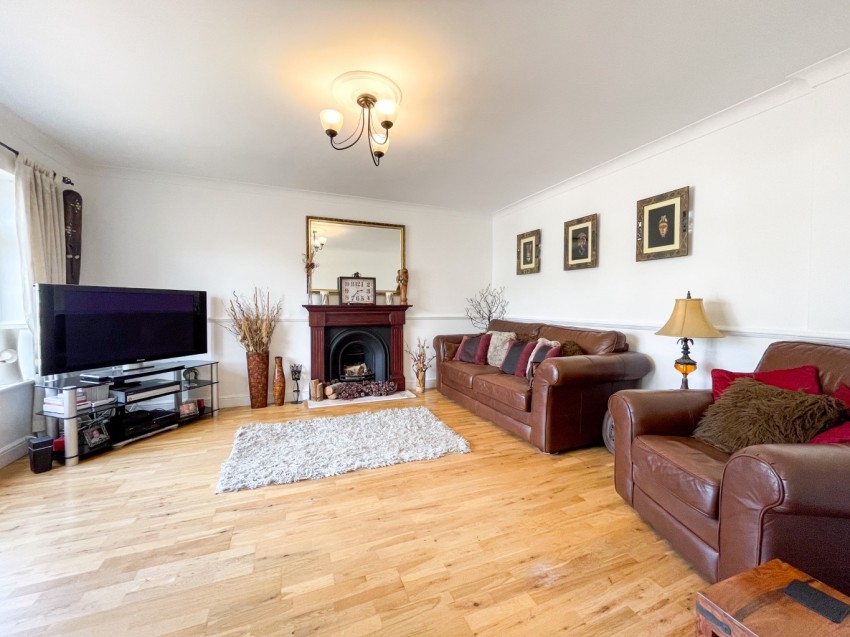 Images for Milton Hall Road, Gravesend, Kent, DA12