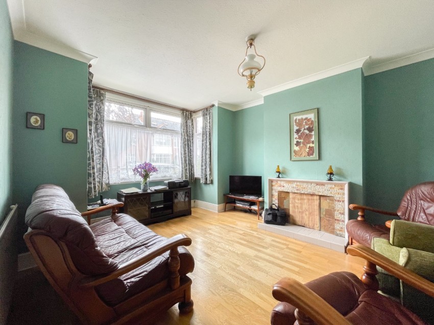 Images for Lingfield Road, Gravesend, DA12