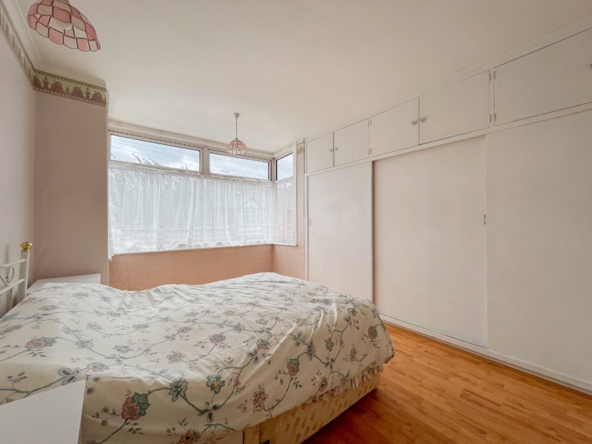 Images for Lingfield Road, Gravesend, DA12