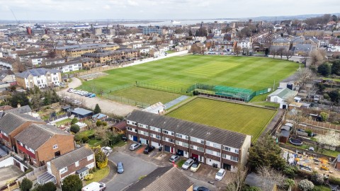 View Full Details for Weavers Close, Gravesend, Kent, DA11