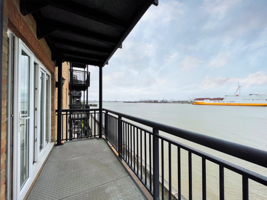 Images for Baltic Wharf, Clifton Marine Parade, Gravesend, Kent, DA11