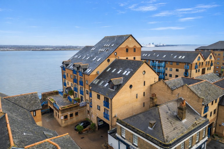 Crawley Court, West Street, Gravesend, Kent, DA11