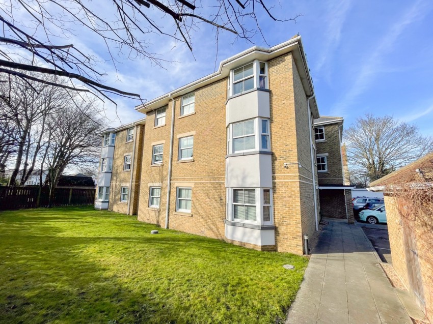 Images for Coopers Court, Coopers Road, Northfleet, Gravesend, Kent, DA11 7DD