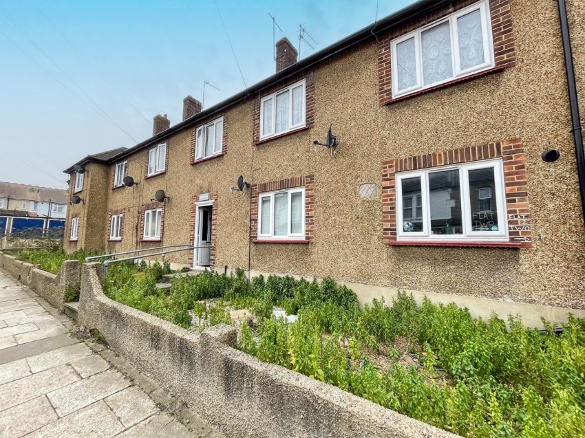 Images for Alfred House, Alfred Road, Gravesend, Kent, DA11 7QE