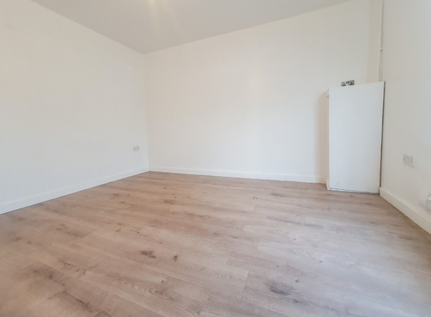 Images for Darnley Road, Rochester, Kent, ME2 2UH