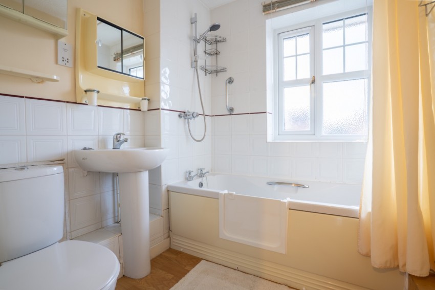 Images for Barham Close, Gravesend, Kent, DA12 2NU