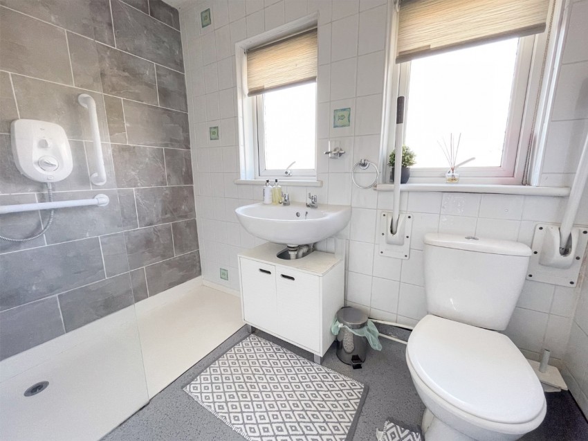 Images for Farlow Close, Northfleet, Gravesend, Kent, DA11