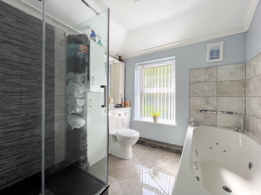 Images for Alexander Road, Greenhithe, DA9