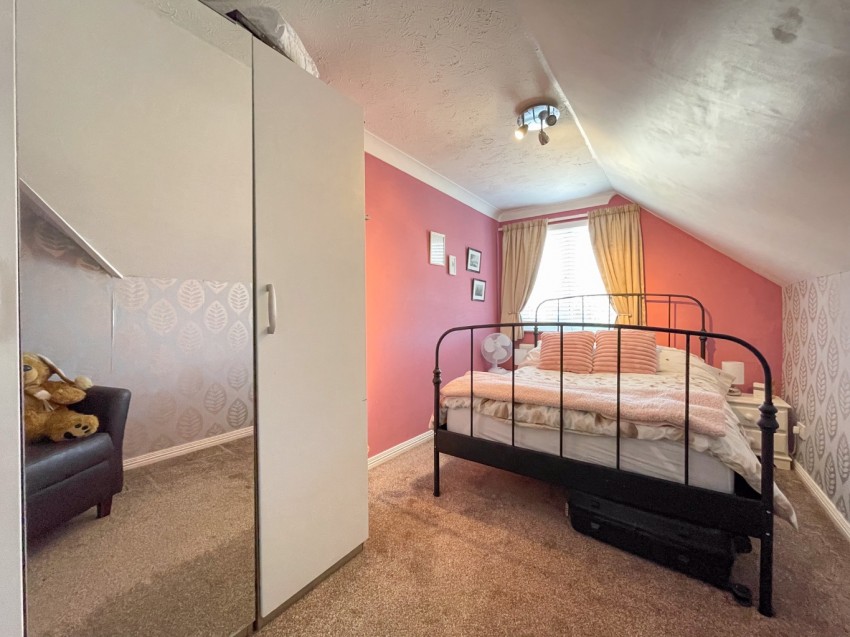 Images for Beacon Drive, Bean, Dartford, Kent, DA2