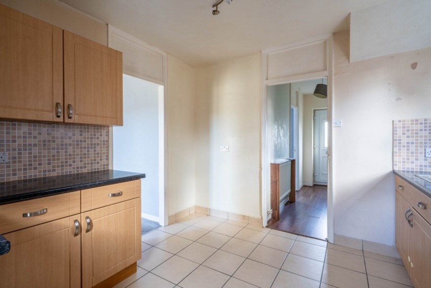 Images for Hartshill Road, Northfleet, Gravesend, Kent, DA11 7DY