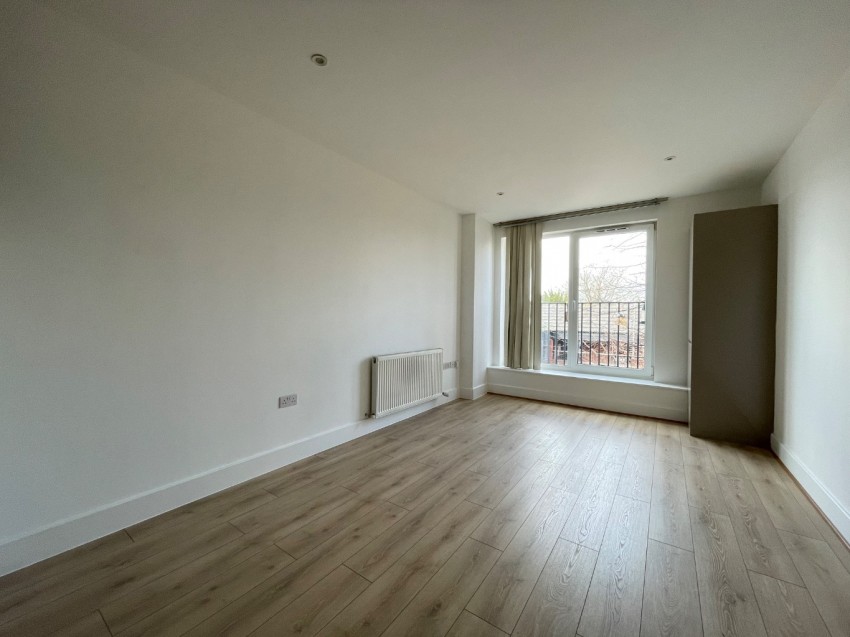 Images for Apex House, Burch Road, Northfleet, Gravesend, Kent, DA11 9FF