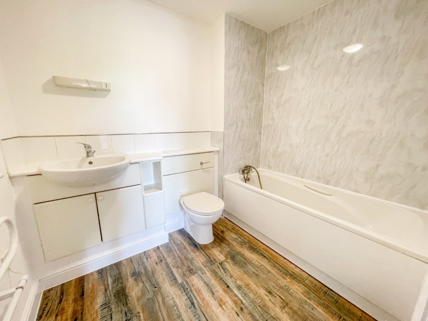 Images for Baltic Wharf, Clifton Marine Parade, Gravesend, Kent, DA11 0DH