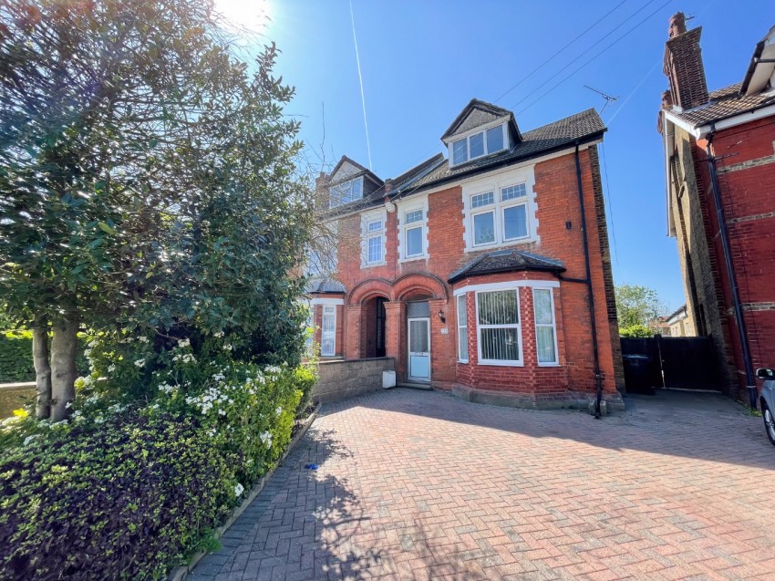 Images for Darnley Road, Gravesend, Kent, DA11 0SN