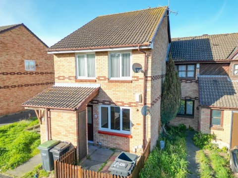 View Full Details for INVESTMENT OPPORTUNITY â THREE ONE-BEDROOM MAISONETTES FOR SALE