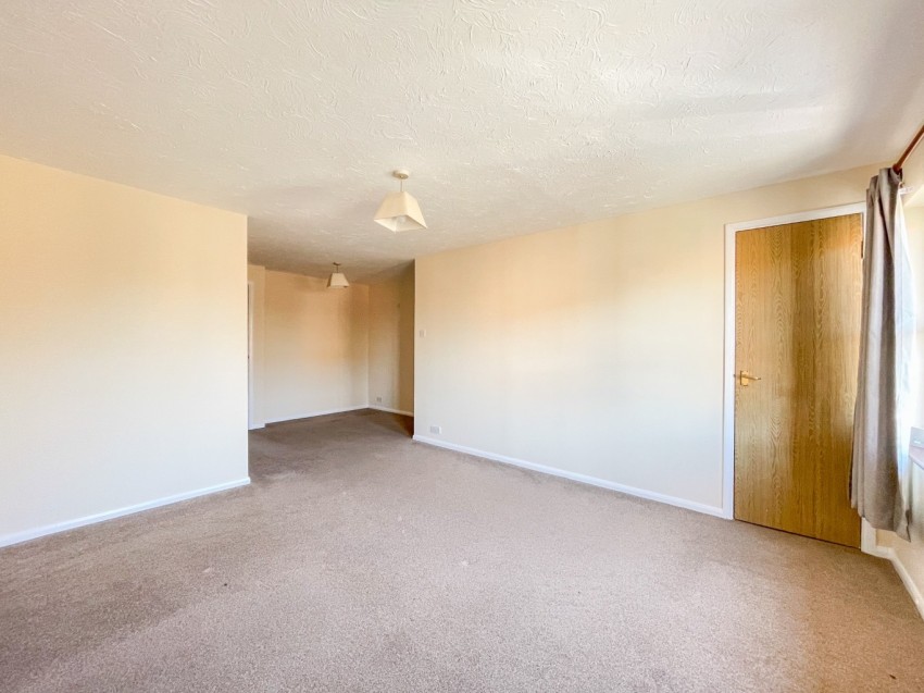 Images for INVESTMENT OPPORTUNITY â THREE ONE-BEDROOM MAISONETTES FOR SALE