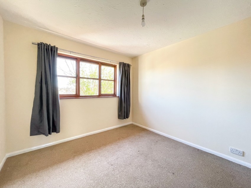 Images for INVESTMENT OPPORTUNITY â THREE ONE-BEDROOM MAISONETTES FOR SALE