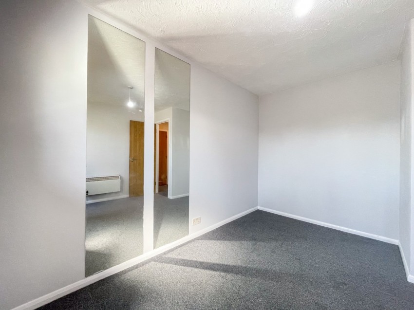 Images for INVESTMENT OPPORTUNITY â THREE ONE-BEDROOM MAISONETTES FOR SALE