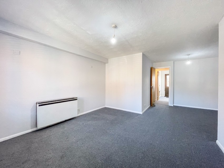 Images for INVESTMENT OPPORTUNITY â THREE ONE-BEDROOM MAISONETTES FOR SALE