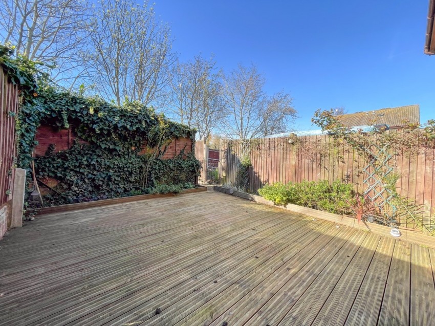 Images for INVESTMENT OPPORTUNITY â THREE ONE-BEDROOM MAISONETTES FOR SALE