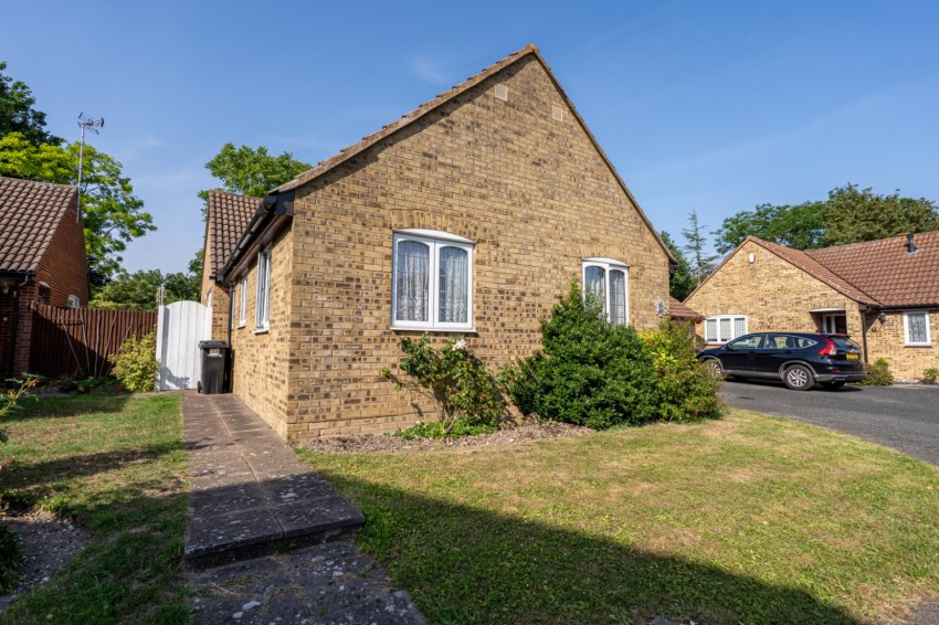 Images for The Sandpipers, Gravesend, Kent, DA12 5QB