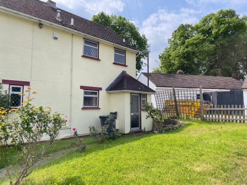 View Full Details for Alanbrooke, Gravesend, Kent, DA12 1NA