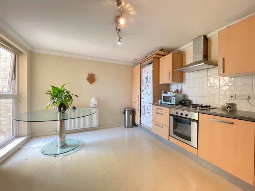 Images for The Pavilion, Wrotham Road, Gravesend, Kent, DA11