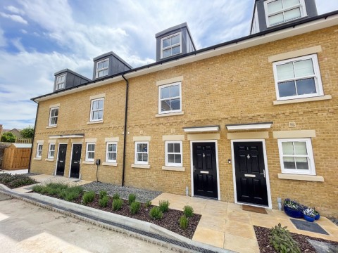 View Full Details for Milton Mount Terrace, Old Road East, Gravesend, Kent, DA12