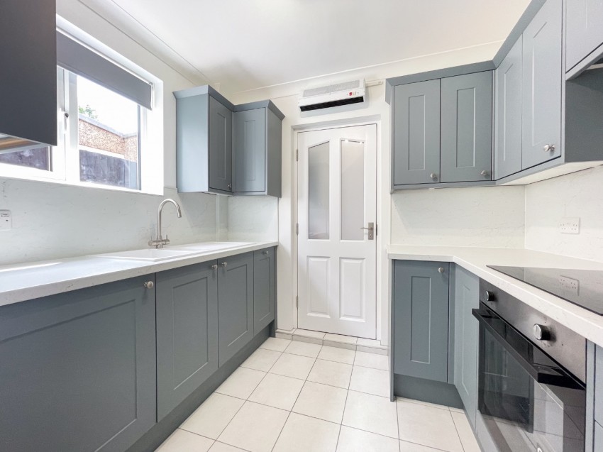 Images for Truro Road, Gravesend, Kent, DA12 5RF