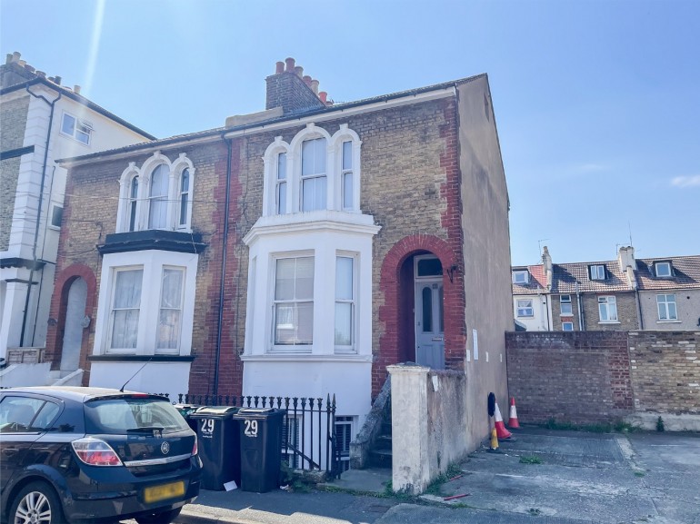 Cobham Street, Gravesend, Kent, DA11 0SB