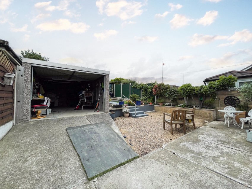 Images for Painters Ash Lane, Northfleet, Gravesend, Kent, DA11